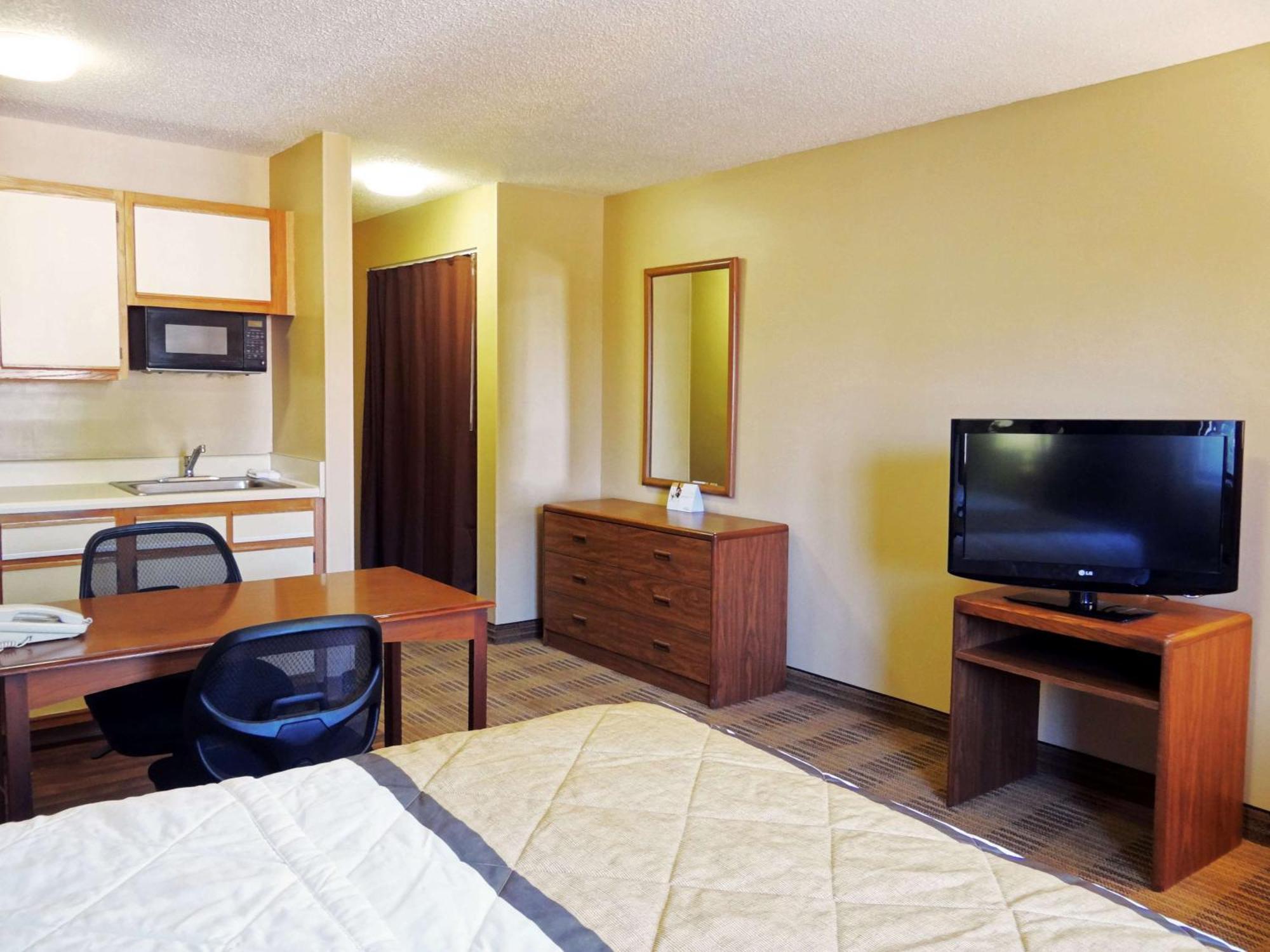 Extended Stay America Suites - Fort Lauderdale - Cypress Creek - Nw 6Th Way Exteriér fotografie
